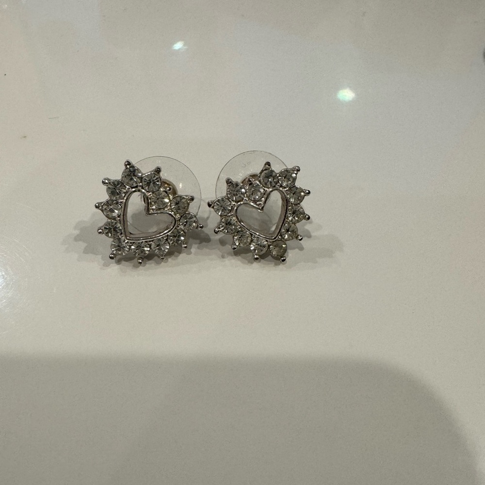 Heart gem crystal earrings studs